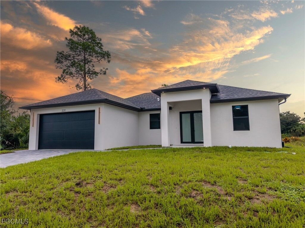 Property Photo:  331 Naples Avenue S  FL 33974 