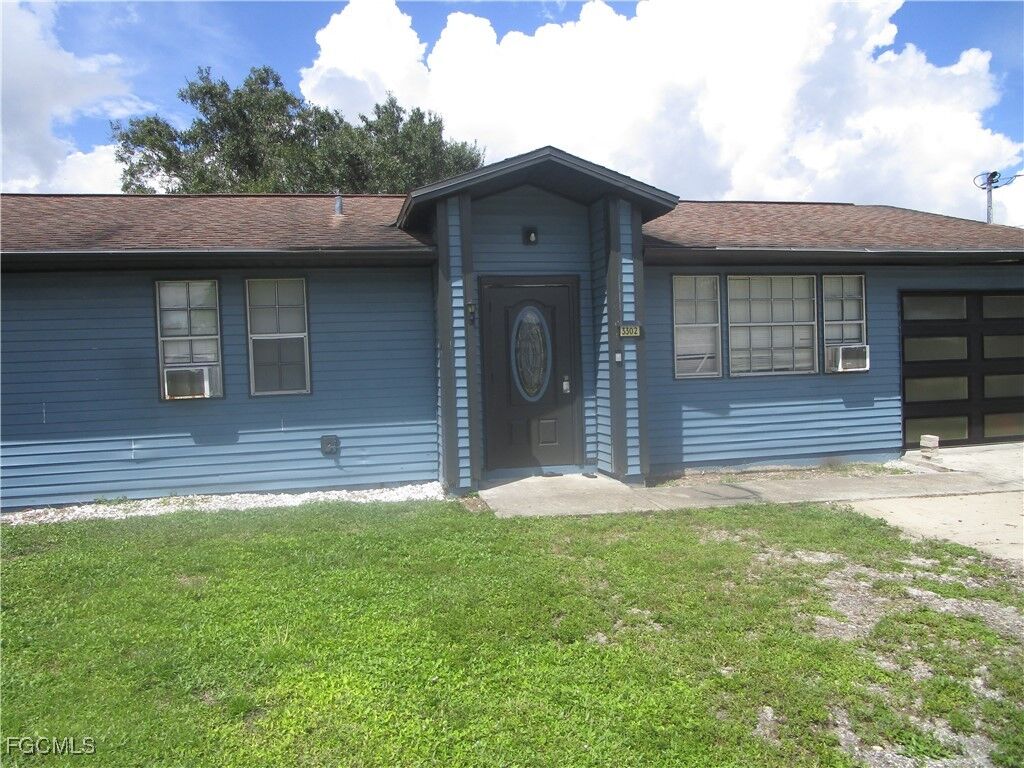 Property Photo:  3302 26th Street W  FL 33971 