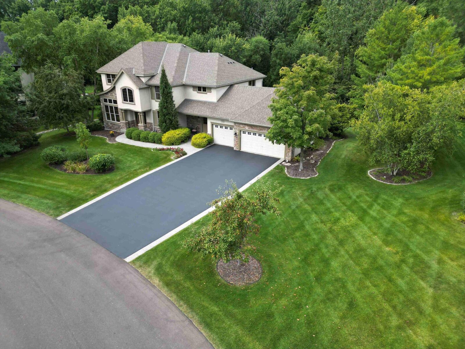 Property Photo:  315 Lythrum Lane  MN 55340 