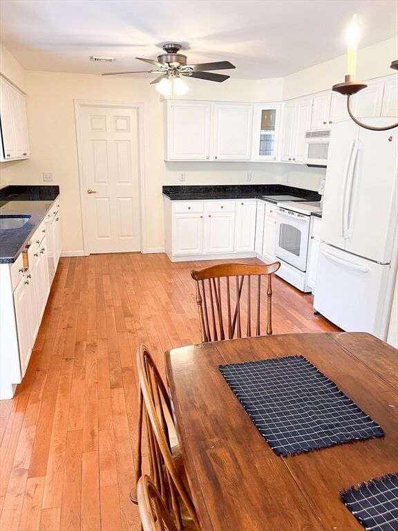 Property Photo:  5 Boyle Rd  MA 01354 