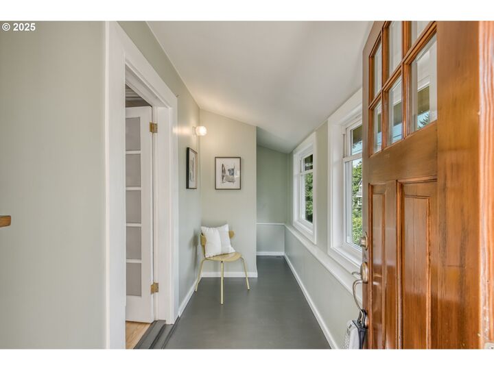 Property Photo:  5265 NE 23rd Ave  OR 97211 