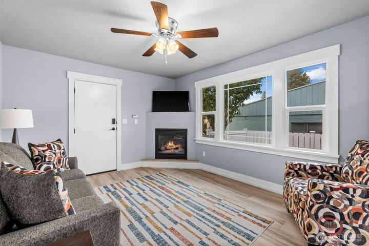 Property Photo:  1207 S Fife Street  WA 98405 