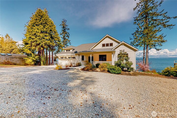 140 N Bay Way  Port Ludlow WA 98365 photo