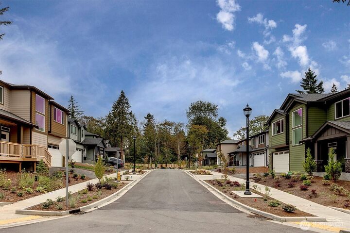 Property Photo:  10705 SE 170th Pl Lot 7  WA 98055 