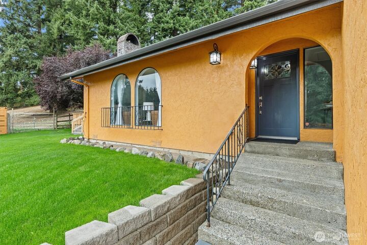 Property Photo:  30308  148th Avenue SE  WA 98042 