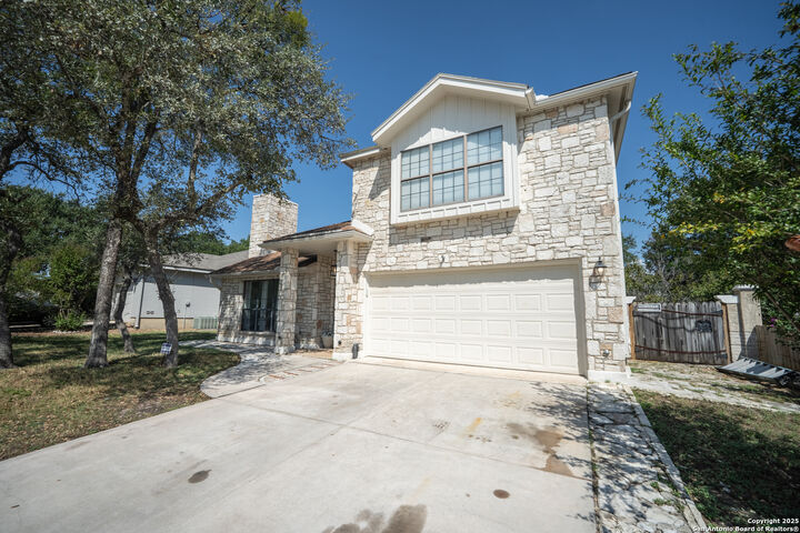 Property Photo: 4607 Hawthorn Woods TX 78249