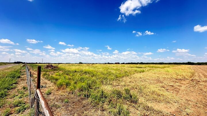Property Photo:  8424 W Grape Creek Rd  TX 76901 