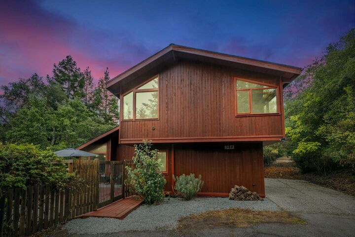 384 Sand Hill Road  Scotts Valley CA 95066 photo