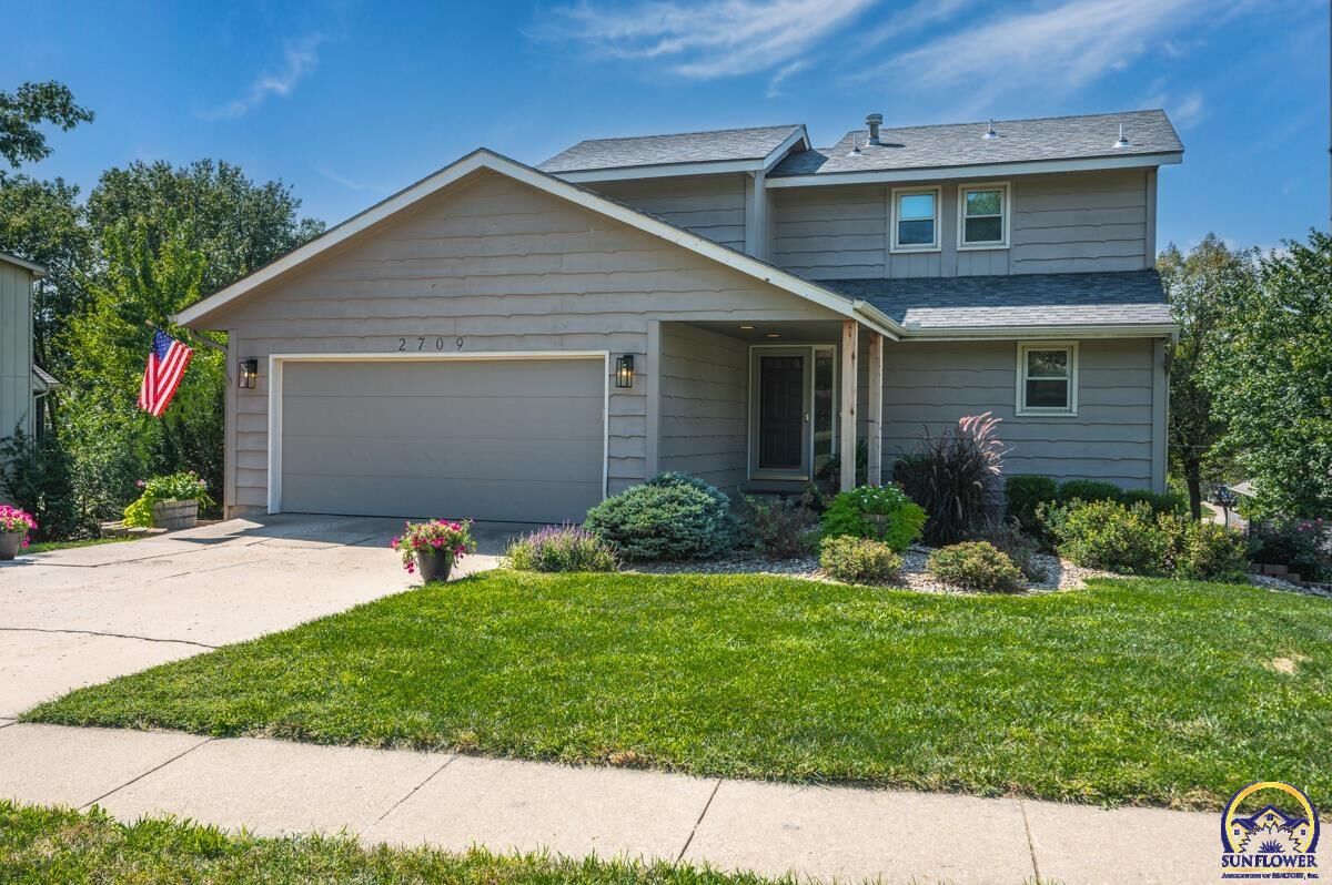 Property Photo: 2709 SW Staffordshire Rd KS 66614