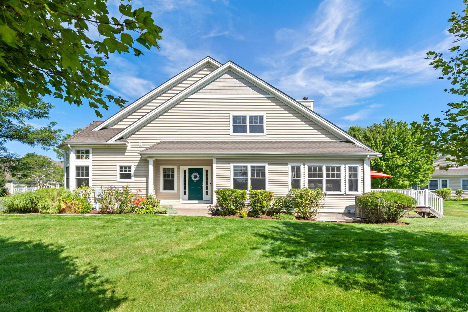 Property Photo:  2 Seminole Way  CT 06002 