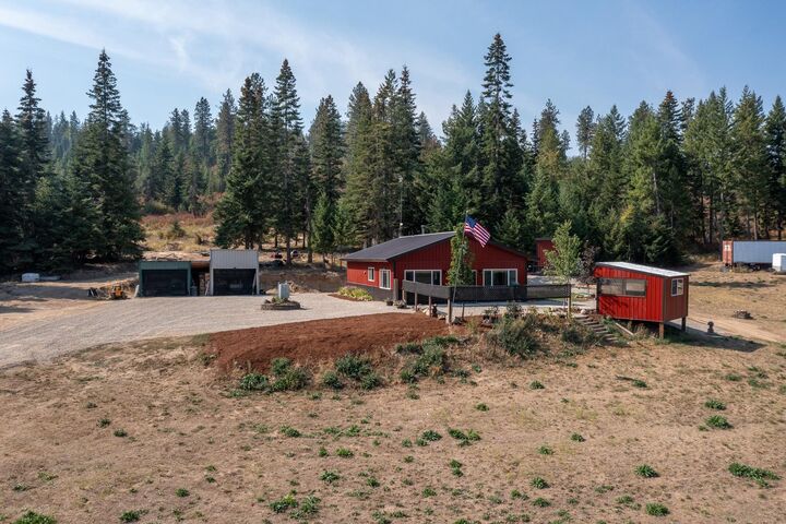 33825 N Dunn Rd  Chattaroy WA 99003 photo