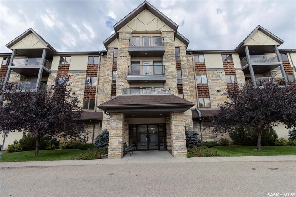 Property Photo:  1622 Acadia Drive 201  SK S7H 5H7 