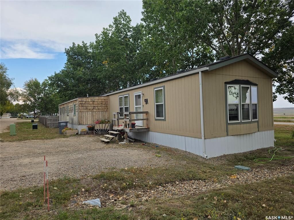 Photo de la propriété:  9A Prairie Sun Court  SK S9H 3X6 