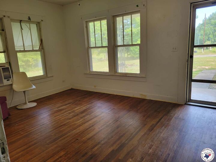 Property Photo:  218 Heritage Oaks Rd  TX 75503 