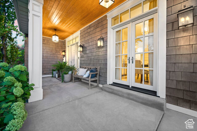 Property Photo:  1972 E Yalecrest Ave  UT 84108 