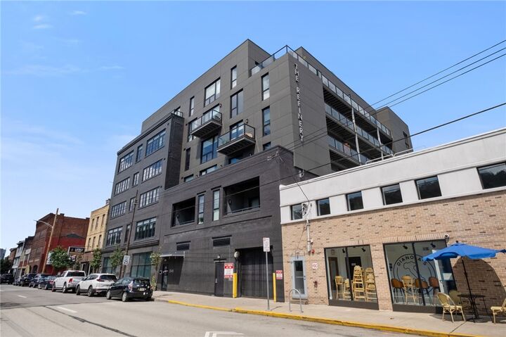 Property Photo: 2545 Penn Avenue 504 PA 15222
