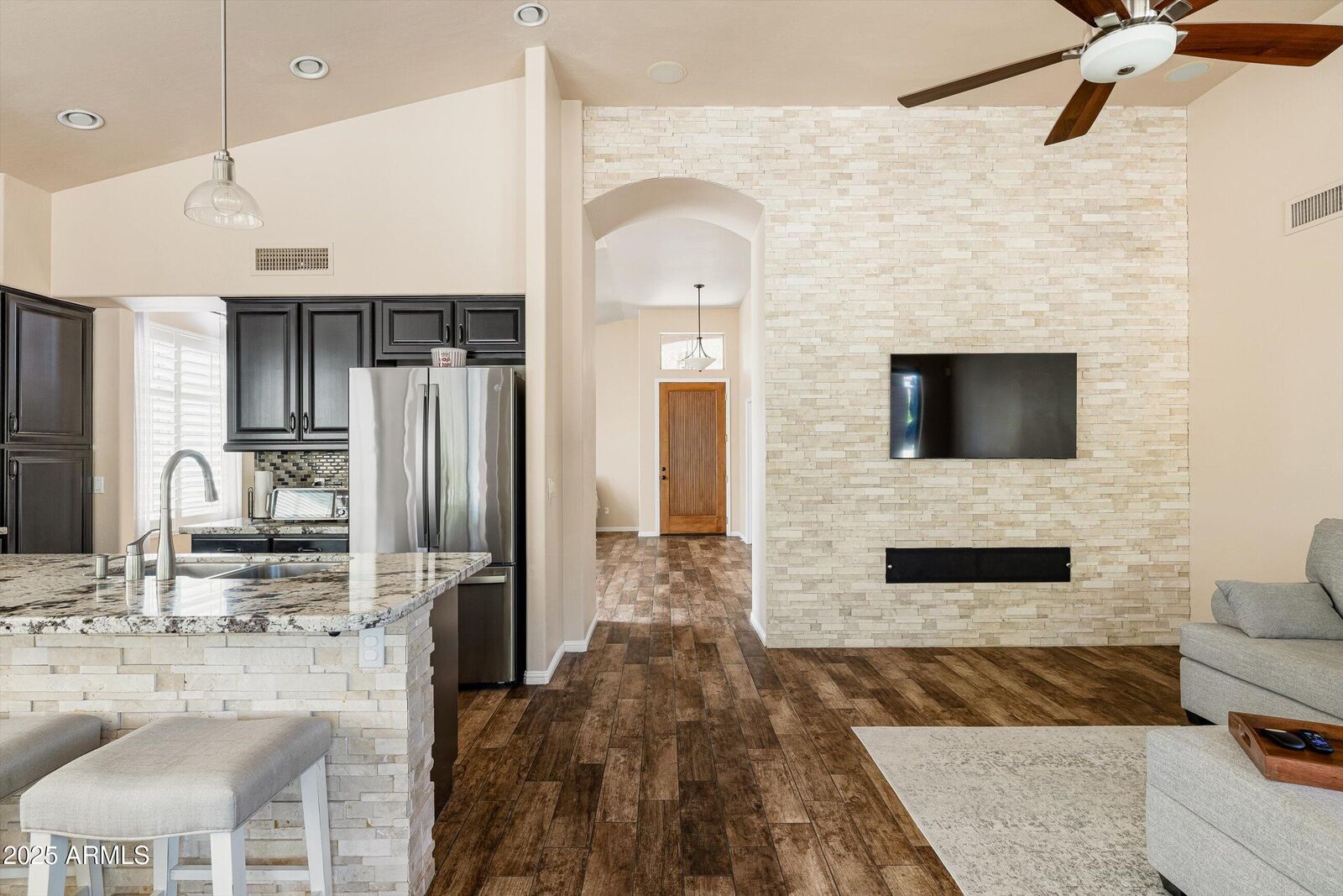 Property Photo:  4706 E Via Montoya Drive  AZ 85050