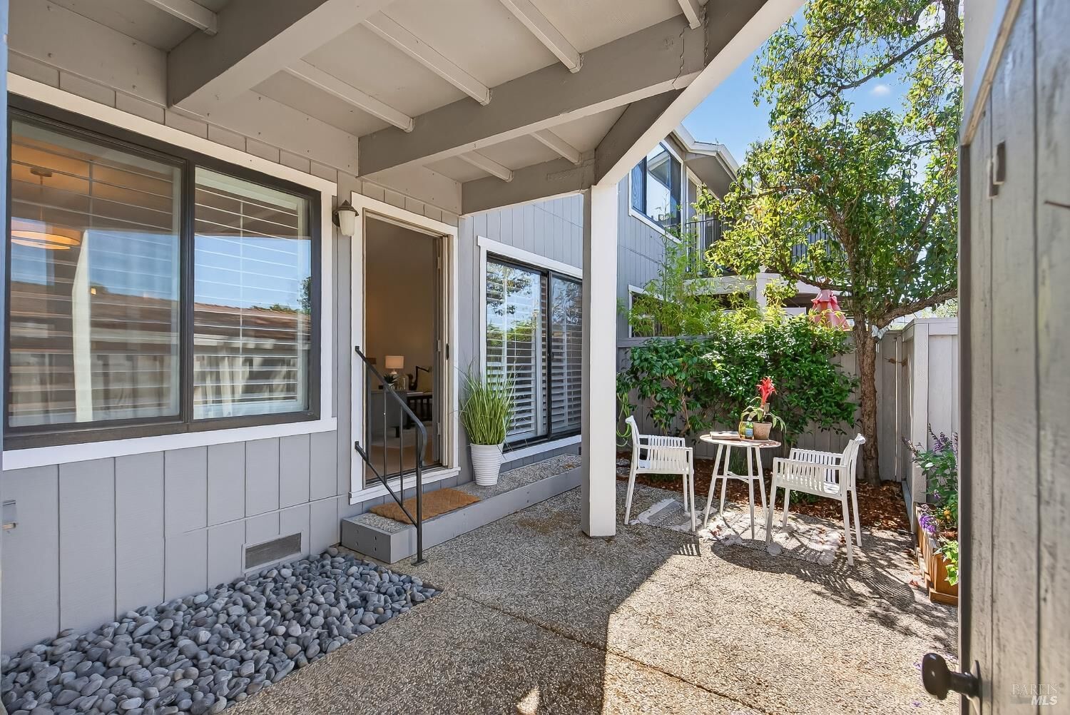 Property Photo:  71 Scottsdale Way  CA 94947 