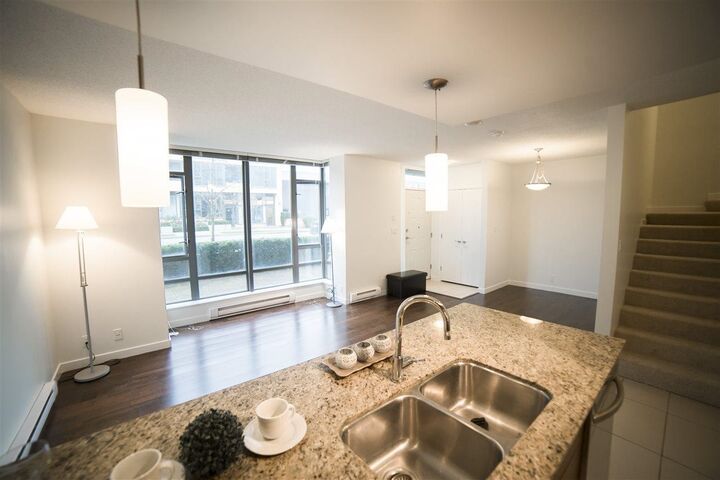 Property Photo:  7360 Elmbridge Way 3  BC V6X 0A5 