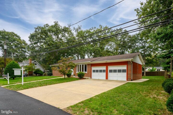 Property Photo:  1509 Manor View Road  MD 21035 