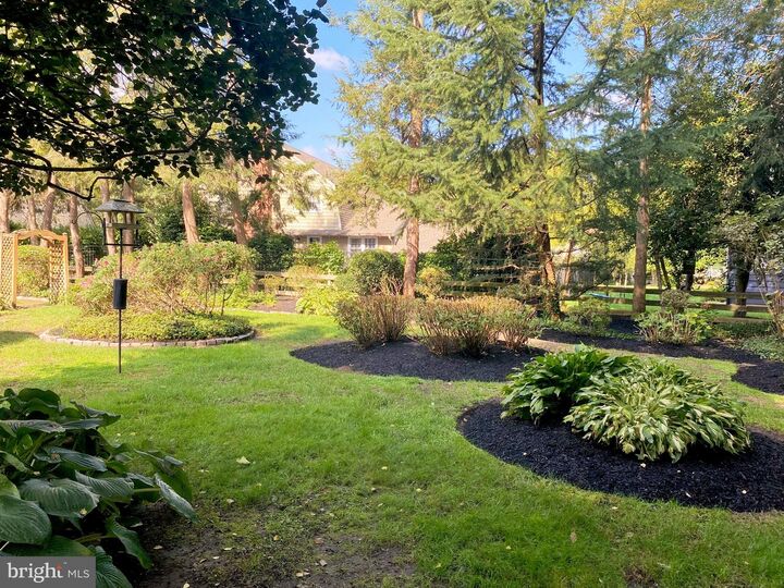 Property Photo:  6 Wicklow Court  NJ 08003 