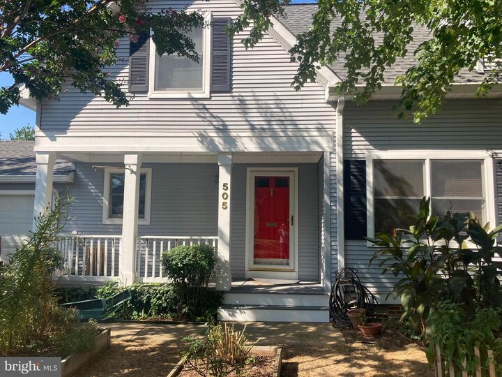 505 Mt Vernon Avenue  Alexandria VA 22301 photo