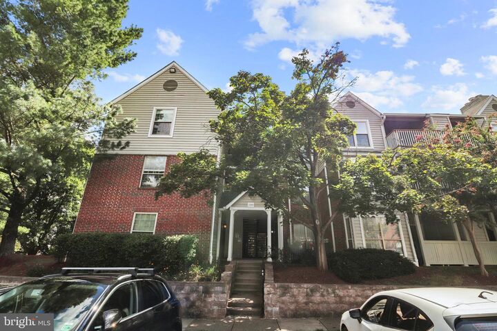 12160 Penderview Terrace 1133  Fairfax VA 22033 photo