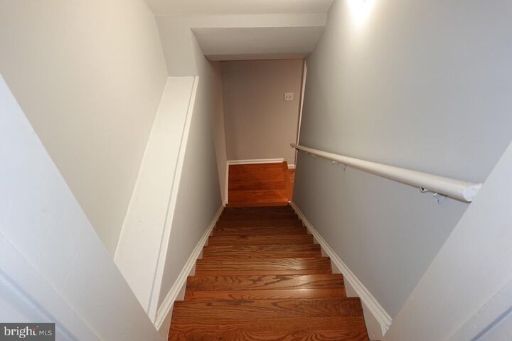 Property Photo:  1912 Pohick Creek Court  VA 22192 