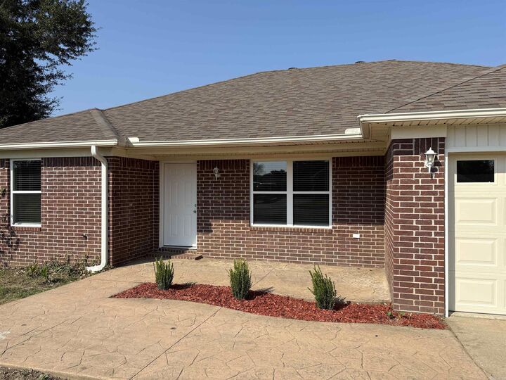 Property Photo: 8 Hummingbird Drive AR 72173