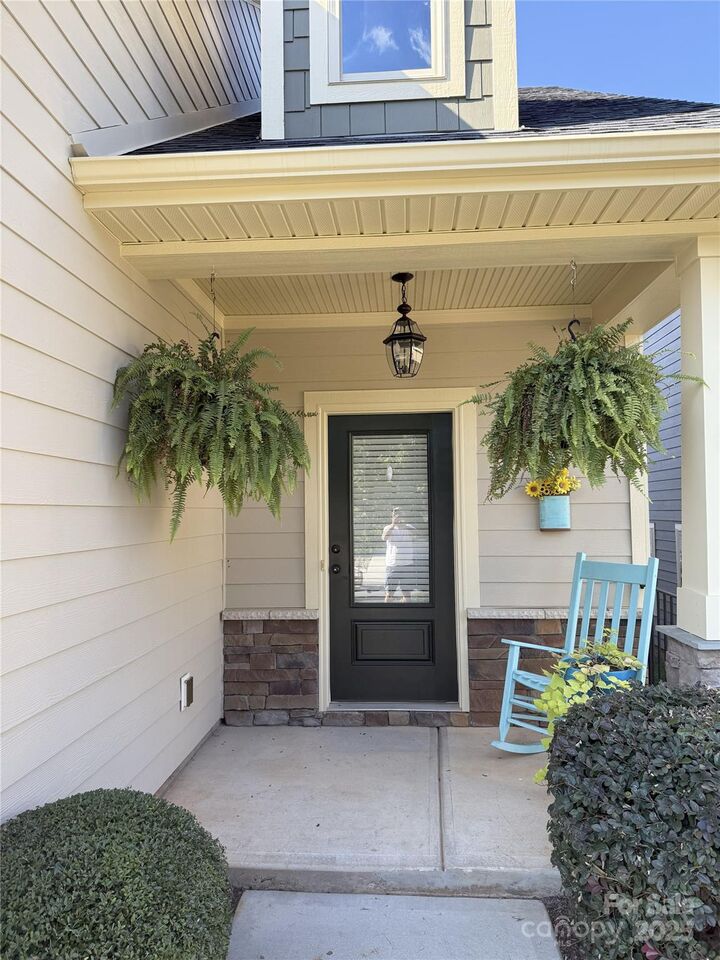 Property Photo:  119 Canter Lane  NC 28115 