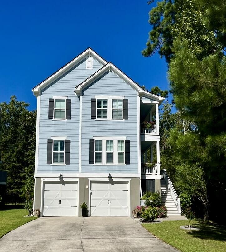Property Photo:  542 Amalie Farms Drive  SC 29492 