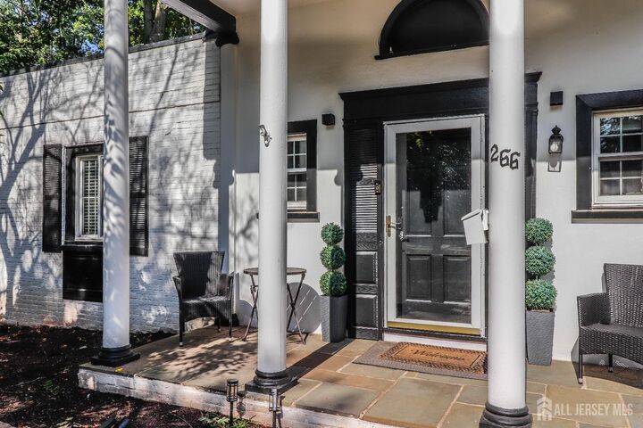 Property Photo:  266 Middlesex Avenue  NJ 08840 