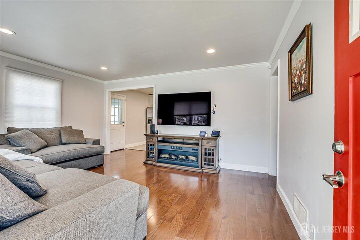 Property Photo:  296 High Street  NJ 08840 