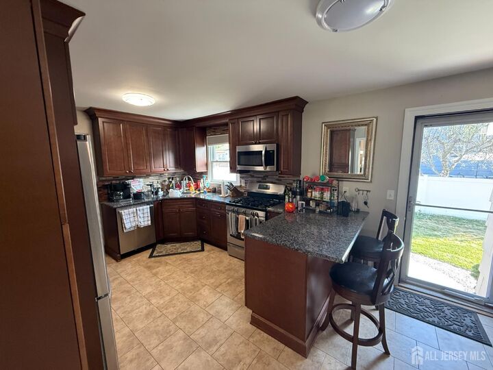 Property Photo:  106 Devon Lane  NJ 07080 