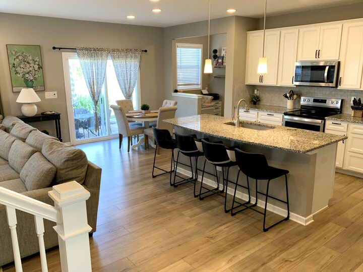 Property Photo: 8139 Comstock NW Terrace OH 43147