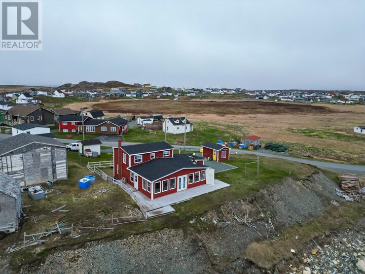 Photo de la propriété:  122-124 Red Point Road  NL A0C 1B0 