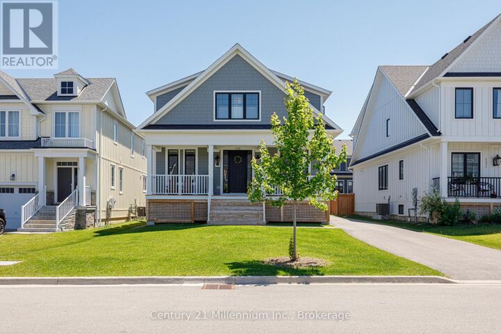 Property Photo:  135 Sycamore Street  ON L9Y 0Y5 
