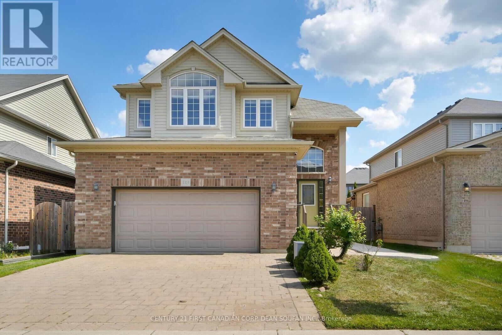 Photo de la propriété: 3319 Jinnies Way ON N6L 0C5