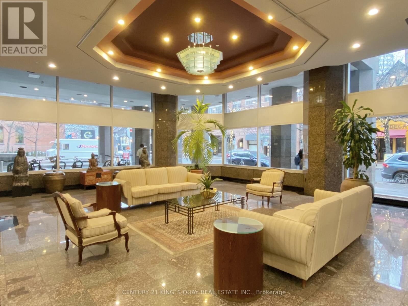 Property Photo:  38 Elm Street 3006  ON M5G 2K5 