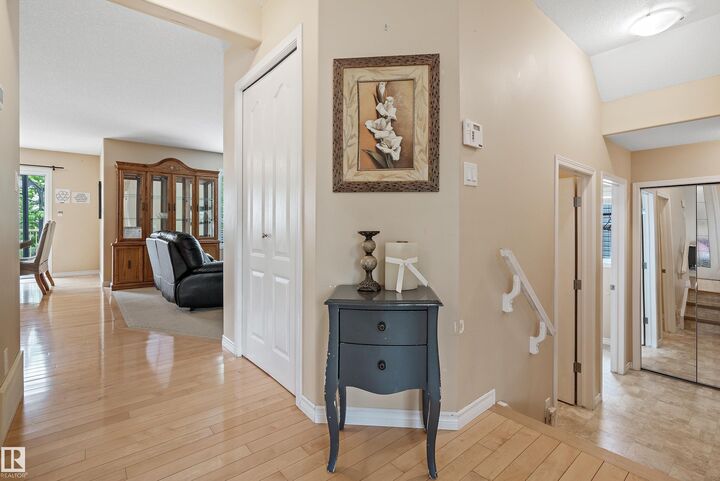 Property Photo:  20432 50 Avenue NW  AB T6M 2Z8 