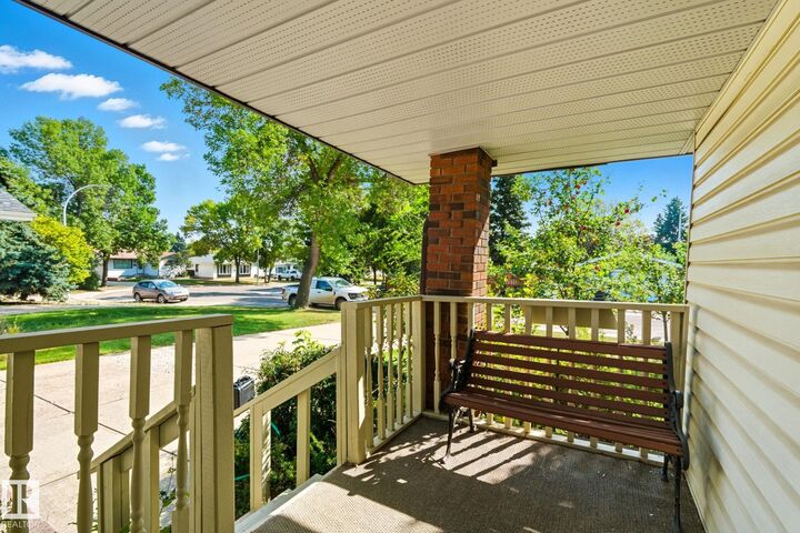 Property Photo:  552 Sage Crescent  AB T8A 1R5 