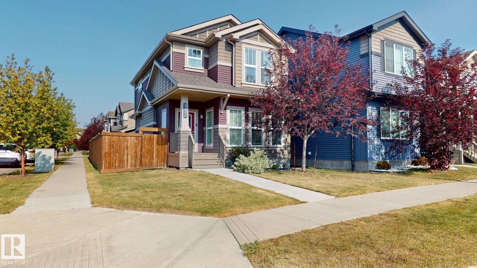 Property Photo: 467 Orchards Boulevard SW AB T6X 2C8