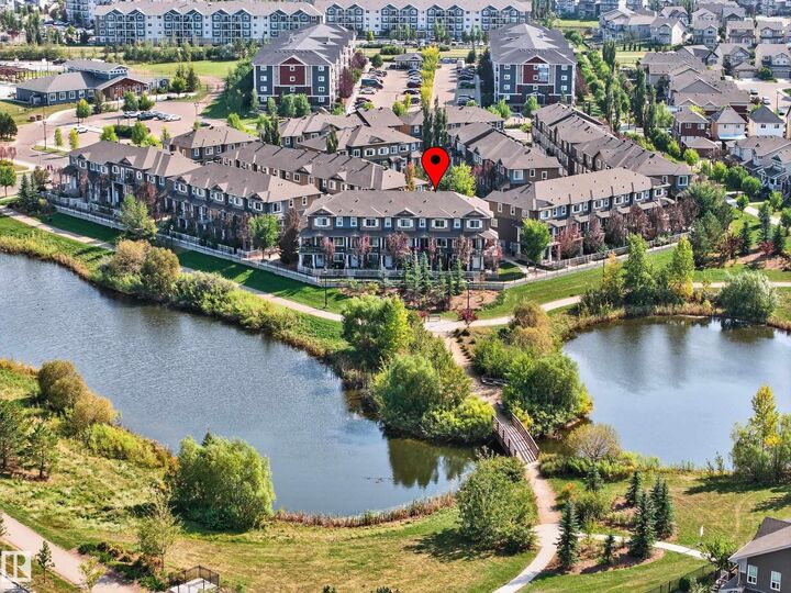 1030 Chappelle Boulevard SW 36  Edmonton AB T6W 2K7 photo