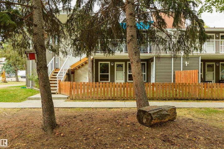 Property Photo:  3111 142 Avenue NW 52  AB T5Y 2H6 
