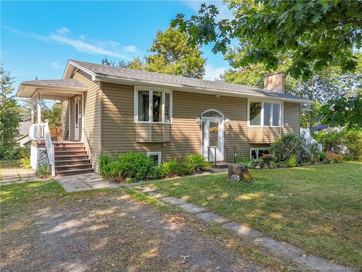 Property Photo:  15 Coronation Court  NB E3A 4K3 