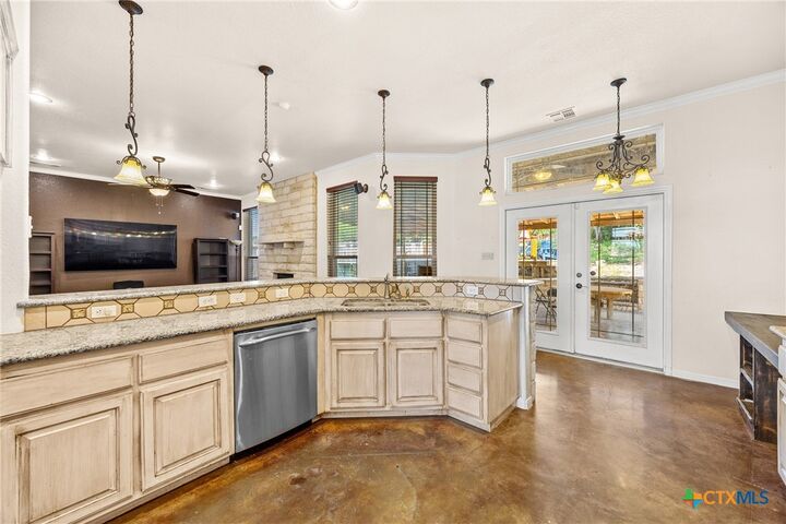 Property Photo:  3917 Walden Creek Crossing  TX 76548 