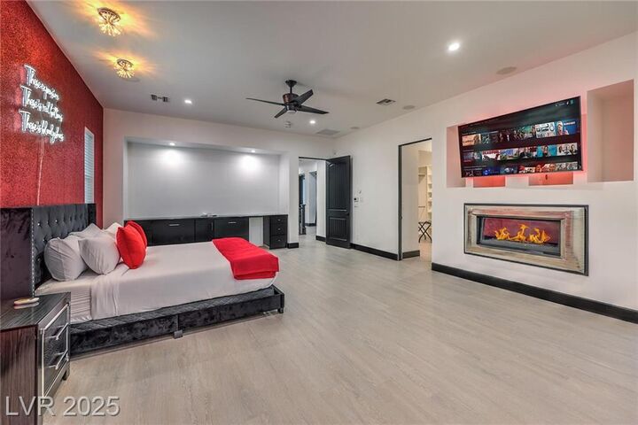 Property Photo:  282 East Maulding Avenue  NV 89123 