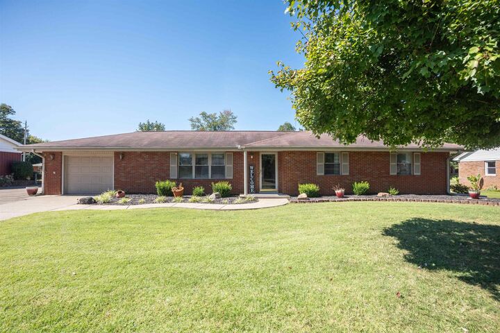 Property Photo:  904 Watson Ln  KY 42420 