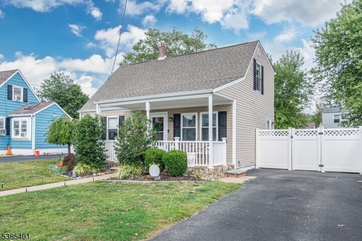 Property Photo:  90 Burnside Pl  NJ 07420 