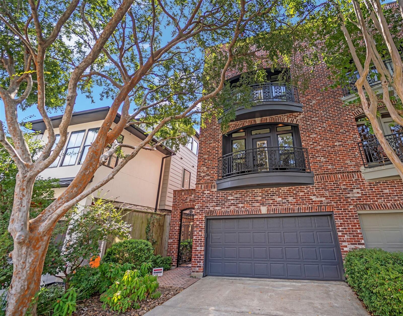 Property Photo:  1812 Driscoll Street  TX 77019 